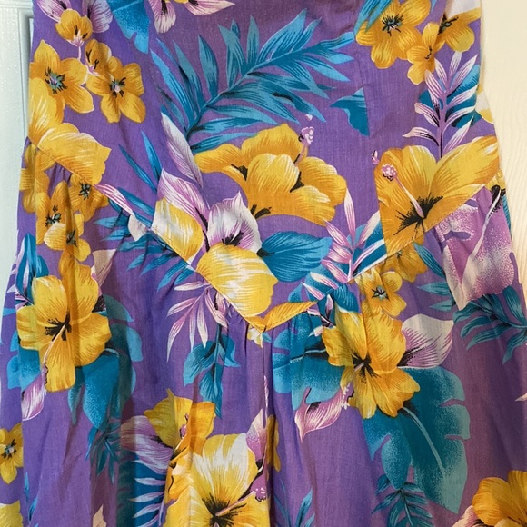 Summer strapless dress - Picture 3 of 4